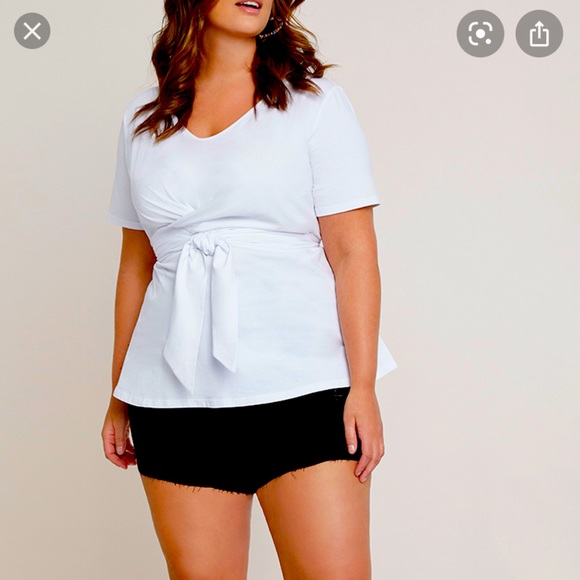 Eloquii Tops - 💗 Eloquii crossover tie-waist T-shirt 💗